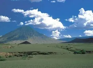 MOUNT OLDONYO LENGAI 02